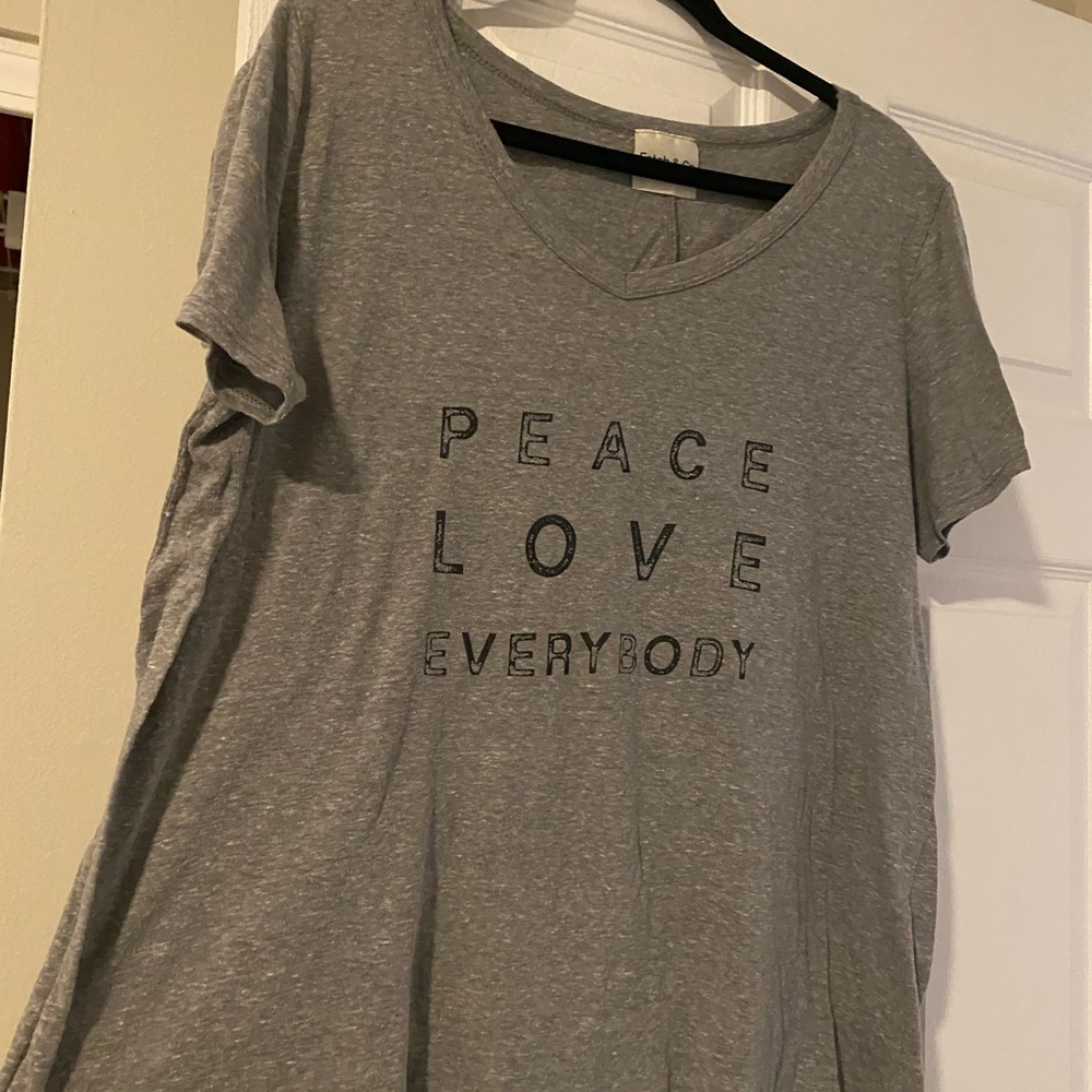 1x Fetch & Co  boutique graphic Tee